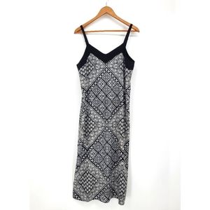 Athleta Black and White Patterned Dress